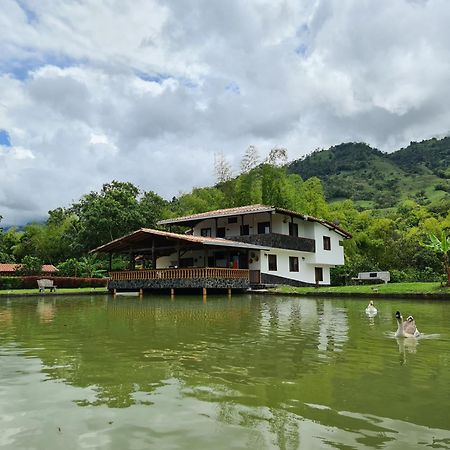 Hotel Campestre Alameda Támesis 外观 照片